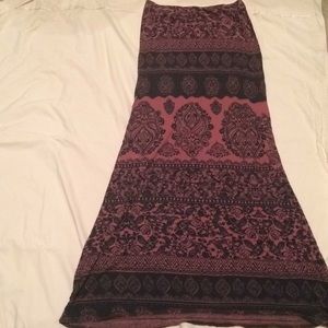 Patterned Billabong Maxi Skirt